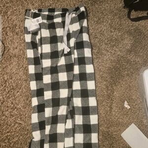 Women's Fornia Black And White Plaid Pajama Pants Meduim Brand New With Tags